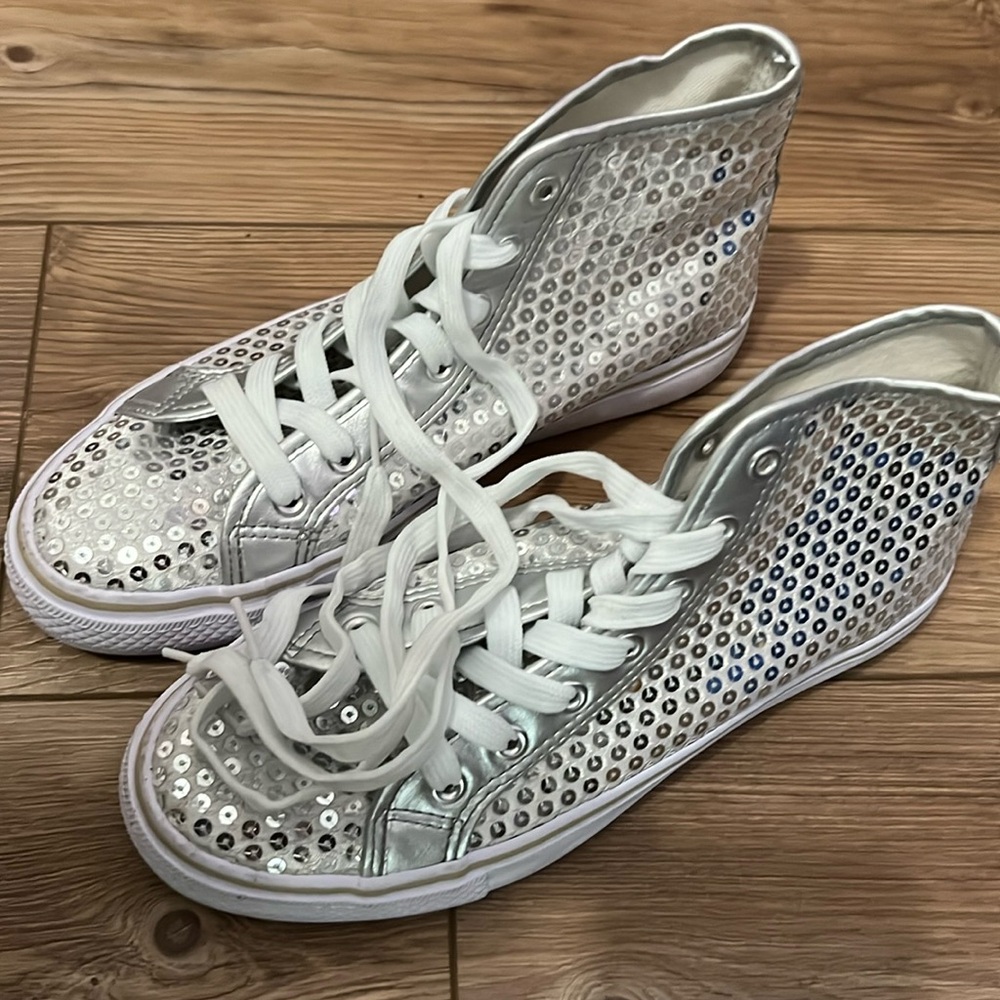 Like new balera dance sneakers